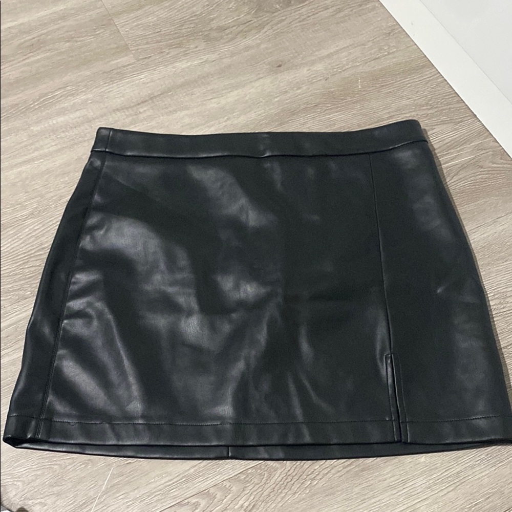 Classic Black Leather Skirt